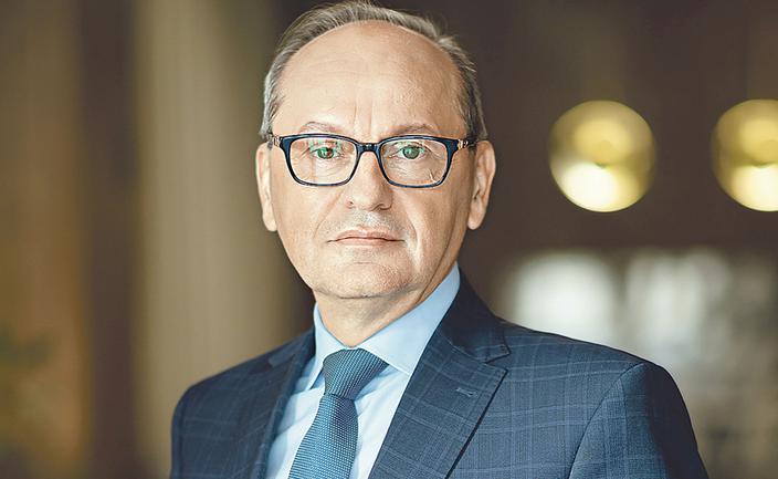 Trudne półrocze Atalu