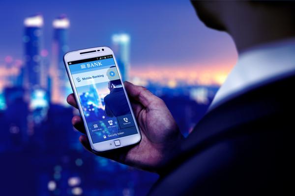 Raport: Liczba klientów „mobile only” w bankach – II kw. 2023