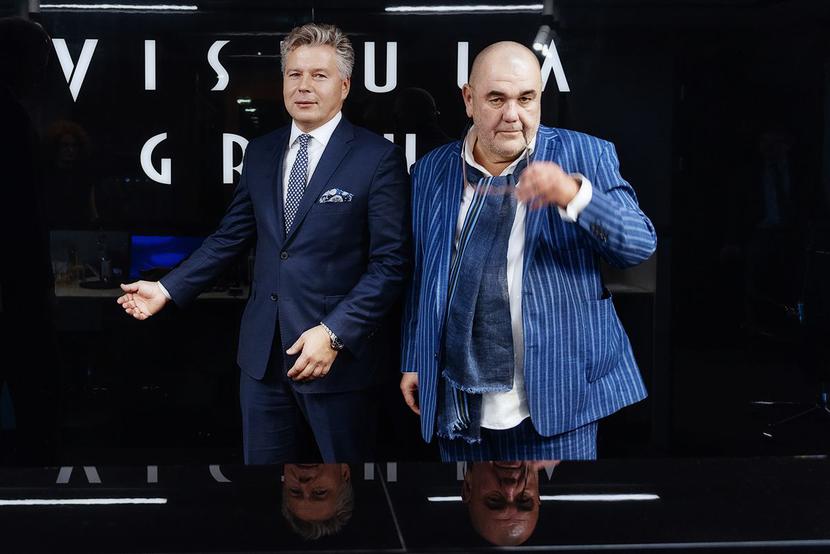 MENEDŻER I RENTIER: