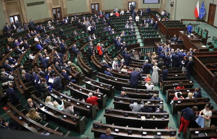 Poseł z hipoteką: Poseł z hipoteką: