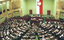 Sejm będzie dalej pracował nad projektem zakładającym 25 lat więzienia za wyłudzenia VAT