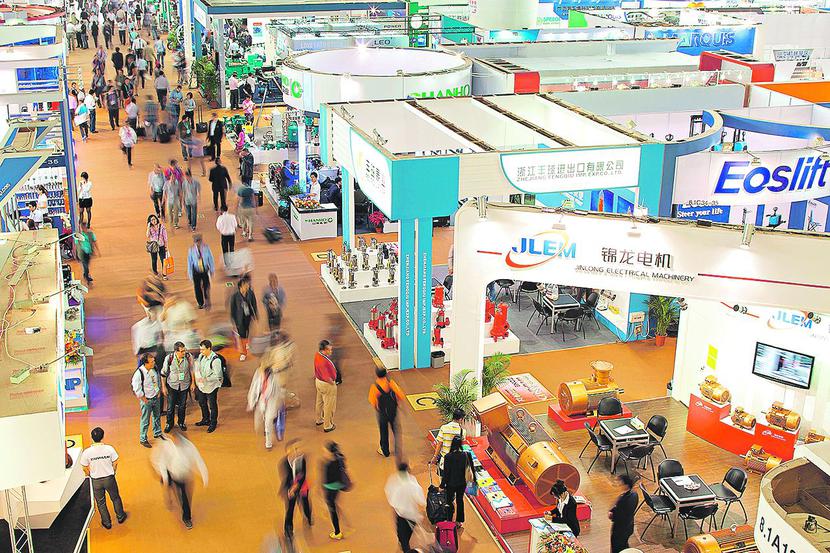 POMOGĄ W EKSPANSJI: