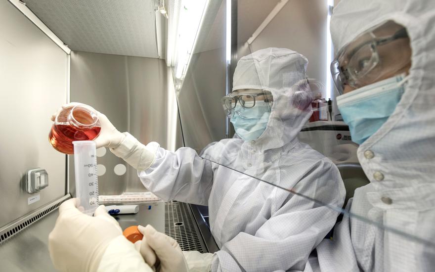 Chińska biotechnologia podbija świat. Poznaj producentów innowacyjnych leków