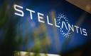 Stellantis zawiesza handel samochodami z Rosją