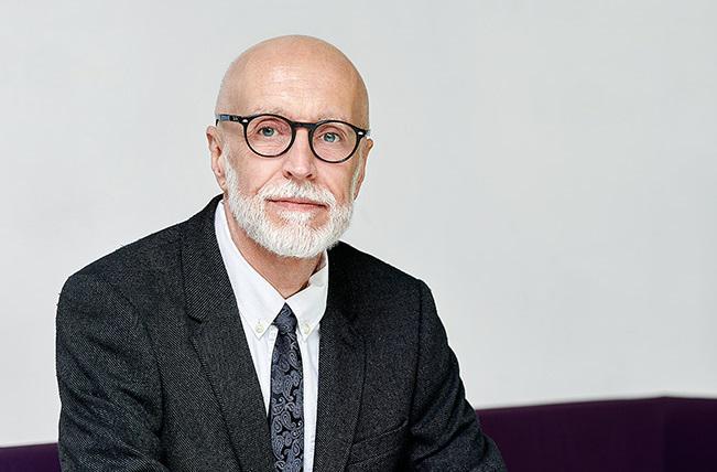 Na zdjęciu dr n. med. Janusz Janczukowicz, prodziekan Uniwersytetu Medycznego w Łodzi. Na zdjęciu dr n. med. Janusz Janczukowicz, prodziekan Uniwersytetu Medycznego w Łodzi.