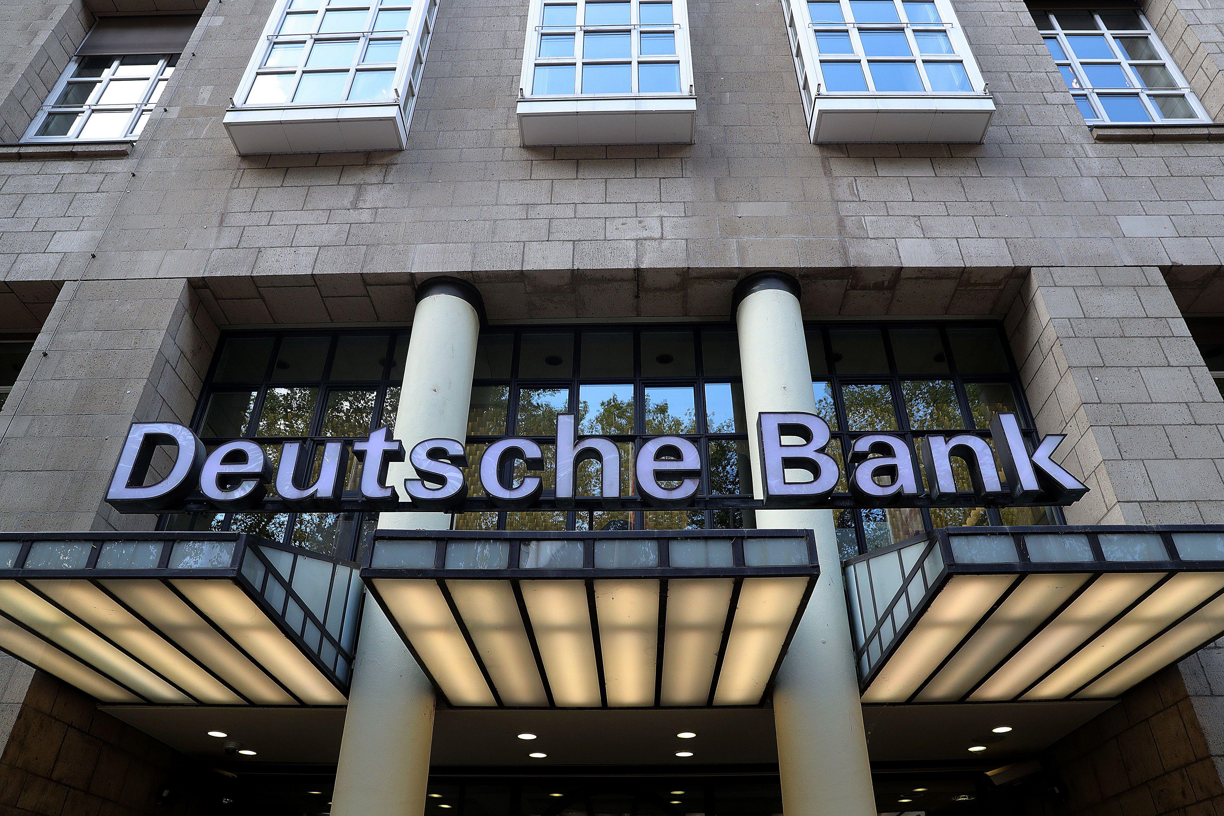 Deutsche Bank Ogranicza Straty Puls Biznesu Pb Pl