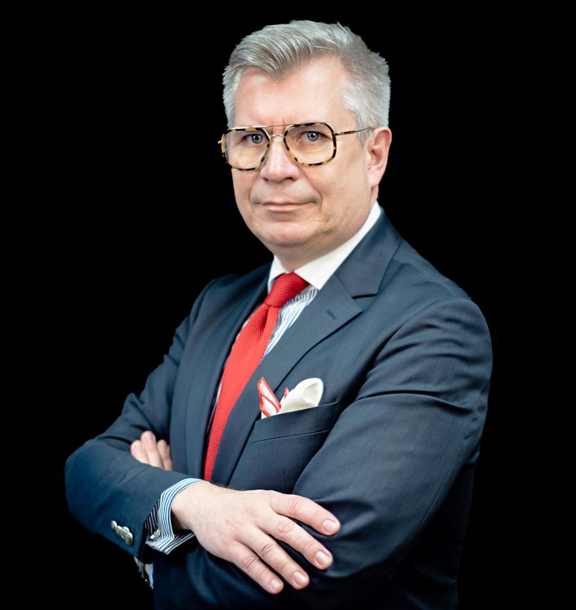 Na zdjęciu lek. Paweł Wdówik