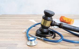 Prokuratury likwidują działy ds. błędów lekarskich