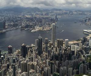 Hong Kong kolejny rok z rzędu najdroższym miastem na świecie
