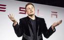 Musk apeluje do pracowników Tesli aby nie przejmowali się  „szaleństwem rynku akcji”