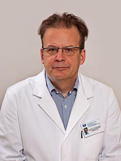 prof. Witold Kędzia