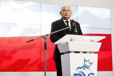 Za kadencji obecnego rządu PiS, partii, której szefem jest Jarosław Kaczyński, prezesów państwowych firm giełdowych wymieniono już 50 razy. Dla porównania: w trakcie dwóch kadencji koalicja PO-PSL wymieniła ich 51.