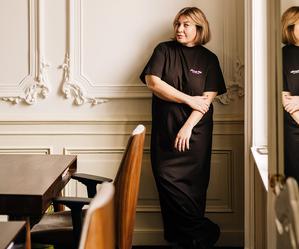 Wchodząc do&nbsp;Rossmanna w&nbsp;biegu. Historia marki kosmetycznej, która nie miała czasu na&nbsp;błędy