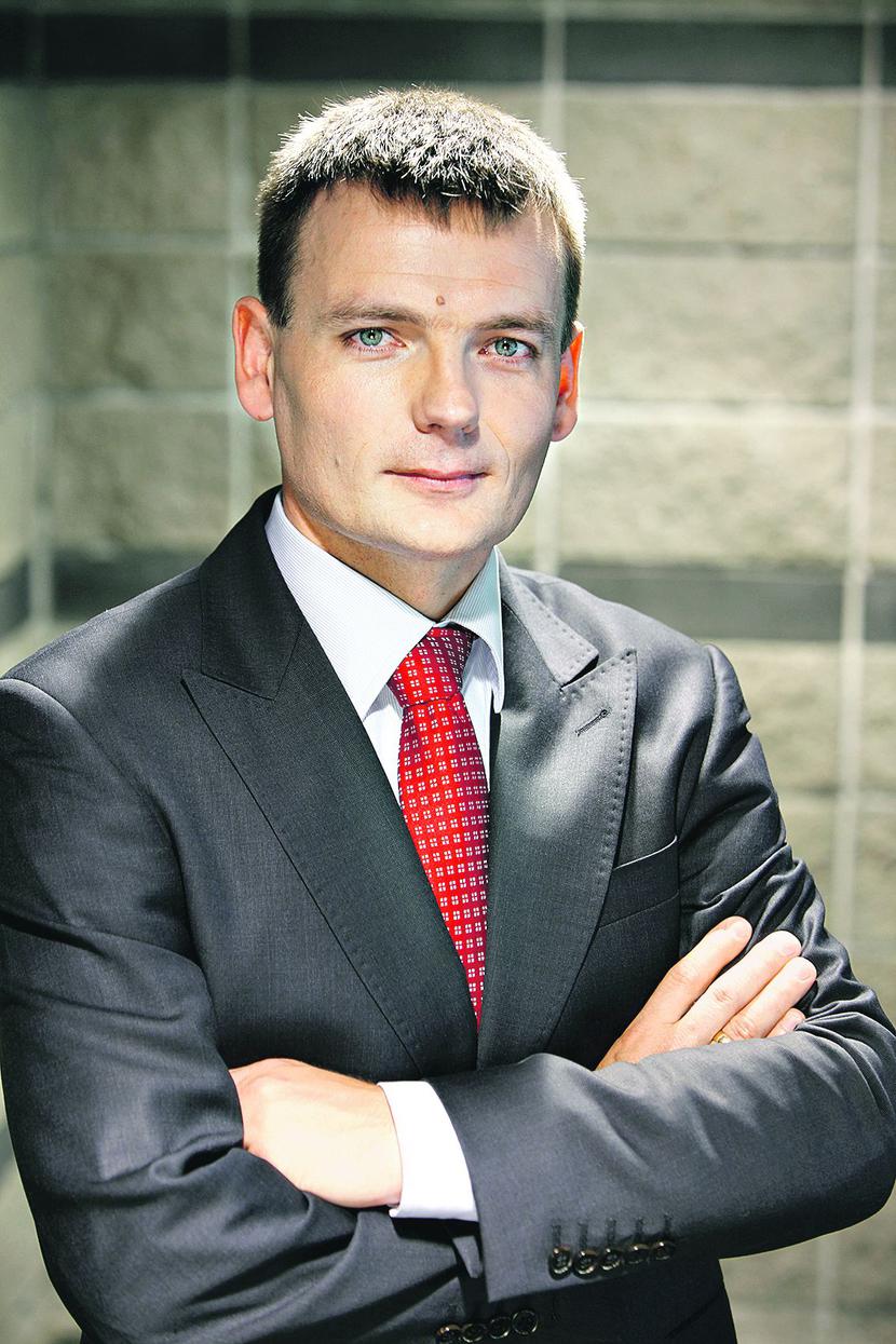 SZACUNEK U SZEFA: