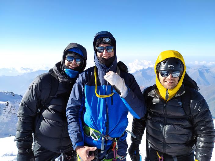 5054 m n.p.m.: