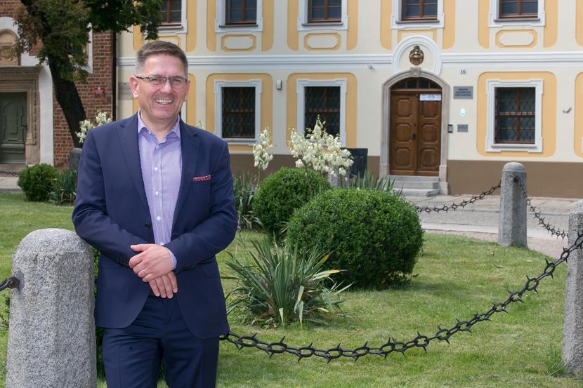 Słabi szefowie: