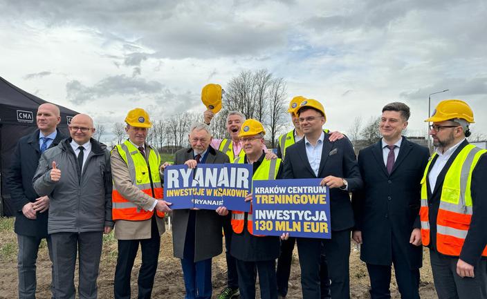 Ryanair zaczął budować centrum szkoleniowe