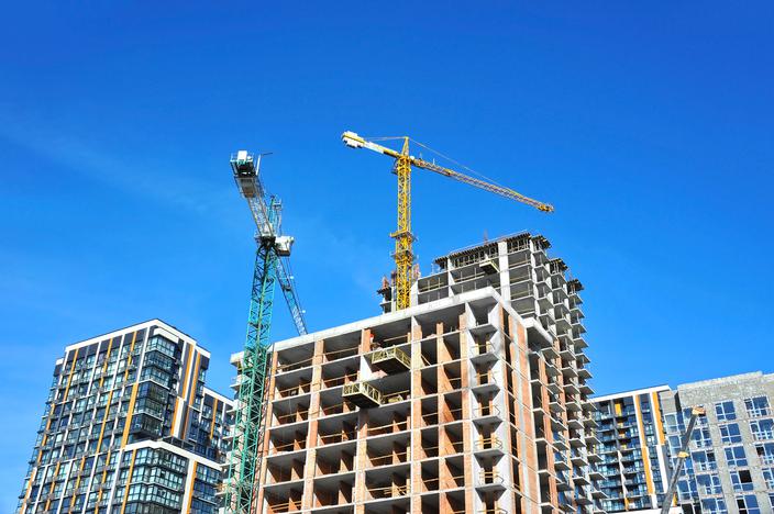 Warszawa dwa razy droższa od Radomia: