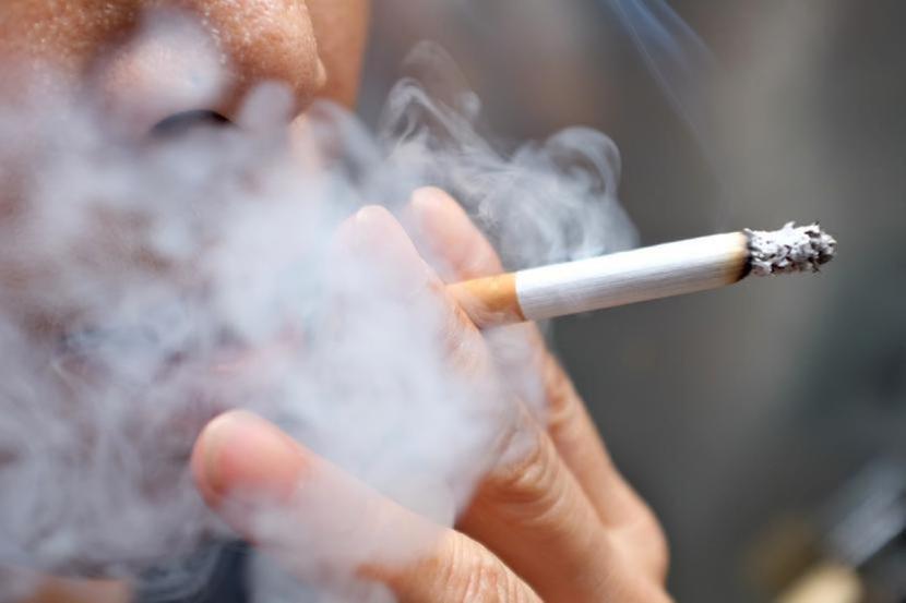 Około 90% osób ze diagnozowanym rakiem płuca to byli i obecni palacze tytoniu. Około 90% osób ze diagnozowanym rakiem płuca to byli i obecni palacze tytoniu.