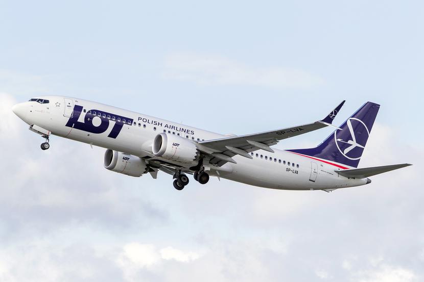 PLL LOT Boeing 737 MAX