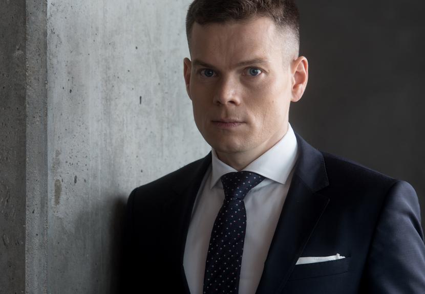 UFK pod kontrolą: UFK pod kontrolą: