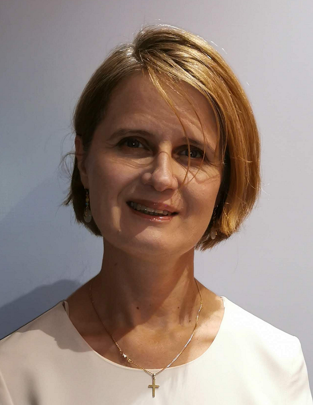 Gabriela Ciszyńska—Matuszek, dyrektor zarządzająca Usług Informatycznych Szansa Sp. z o.o. Gabriela Ciszyńska—Matuszek, dyrektor zarządzająca Usług Informatycznych Szansa Sp. z o.o.