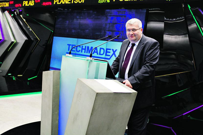 DUCH CZASU: Kierowany przez Dariusza Gila Techmadex zaczynał od sprzedaży podnośników i wózków widłowych — zaopatrywał m.in. polskie wojsko w Iraku i Afganistanie. Teraz spółka woli walczyć o wyższe marże na rynku automatyki przemysłowej. [FOT. WM]