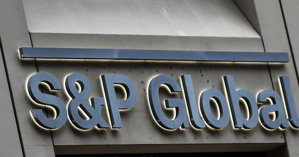 Oszczędności Polaków ratują rating Polski. Agencja S&P pozytywnie o stabilności kraju