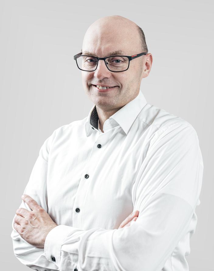 Dzisiaj fiskus nie tylko wymaga cyfrowych danych, on buduje przepisy w logice cyfrowej. Przestaje myśleć o deklaracjach, zaczyna myśleć o strukturach danych.