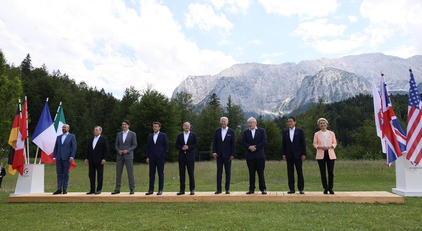 Szefowie rządów grupy G7 podczas 48 szczytu w Niemczech, czerwiec 2022 Szefowie rządów grupy G7 podczas 48 szczytu w Niemczech, czerwiec 2022