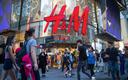 Akcje H&M spadają, zyski firmy są praktycznie zerowe