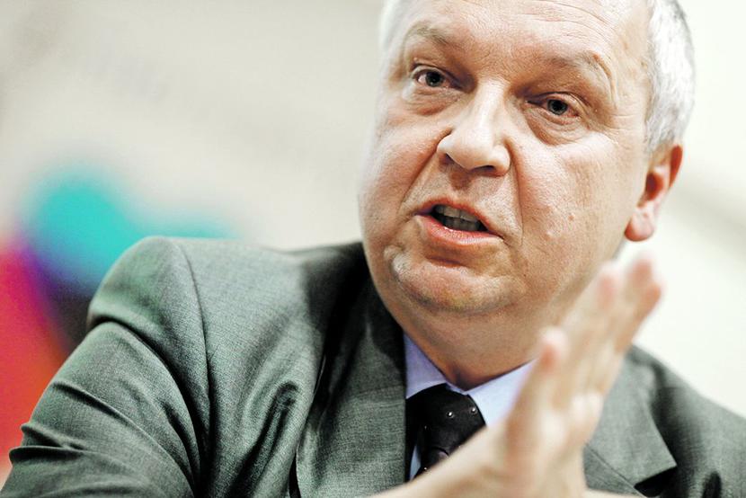 KURIERSKA OFENSYWA: Poczta Polska do 2011 r. systematycznie traciła udziały w rynku KEP, czyli przesyłkach kurierskich, ekspresowych i paczkowych. Teraz kierowany przez Jerzego Jóźkowiaka doręczyciel odwraca trend — w 2013 r. przewiózł o 11 proc. więcej paczek niż rok wcześniej. [FOT. WM] 