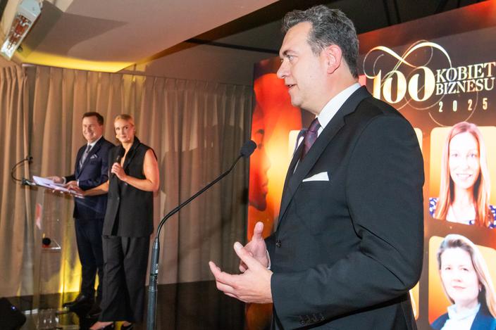 Komentatorki mile widziane: