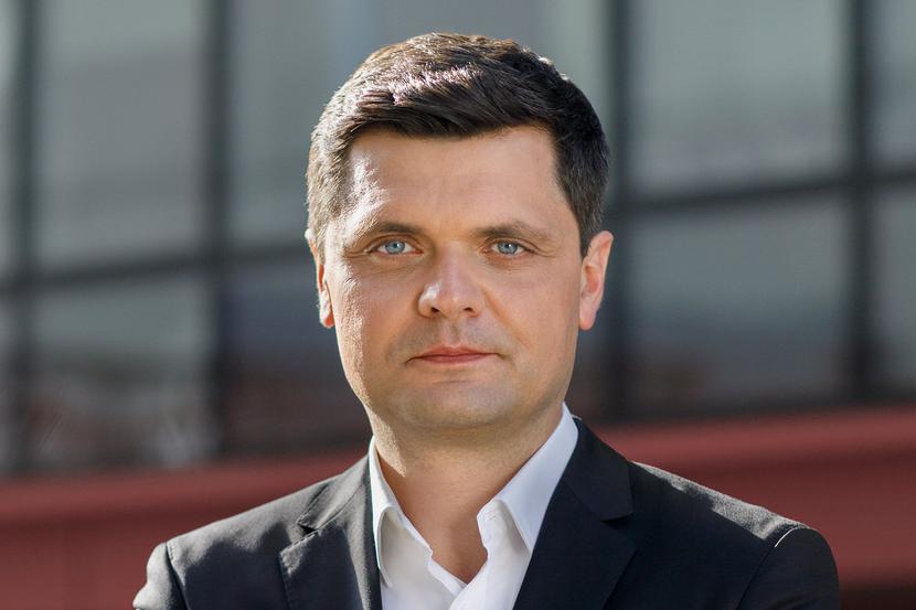 Niska fluktuacja: Niska fluktuacja: