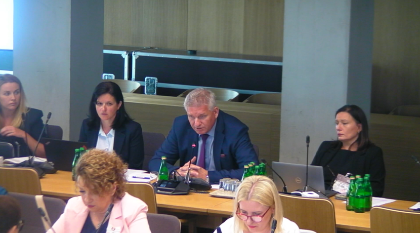 Wiceminister zdrowia Wojciech Konieczny podczas posiedzenia Komisji Finansów, 12 czerwca 2024 r.