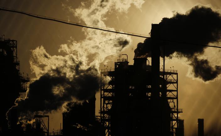 USA wracają do paliw kopalnych. Ekonomiści: to może im się opłacić