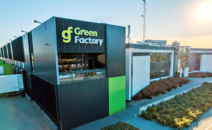 Polska Green Factory przejmuje od Szwajcarów spółki Eisberga