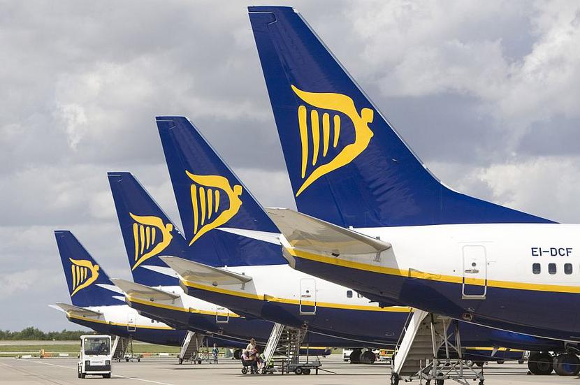 Samoloty lini Ryanair (fot. Bloomberg)