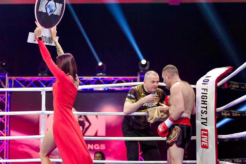 W narożniku: W narożniku: